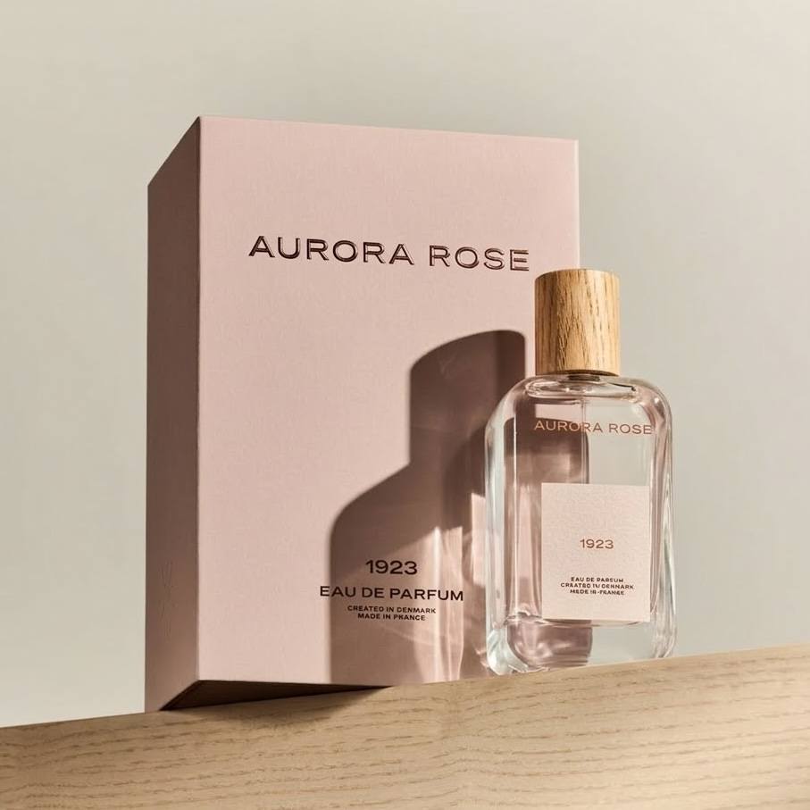 Perfume box and bottle packaging set