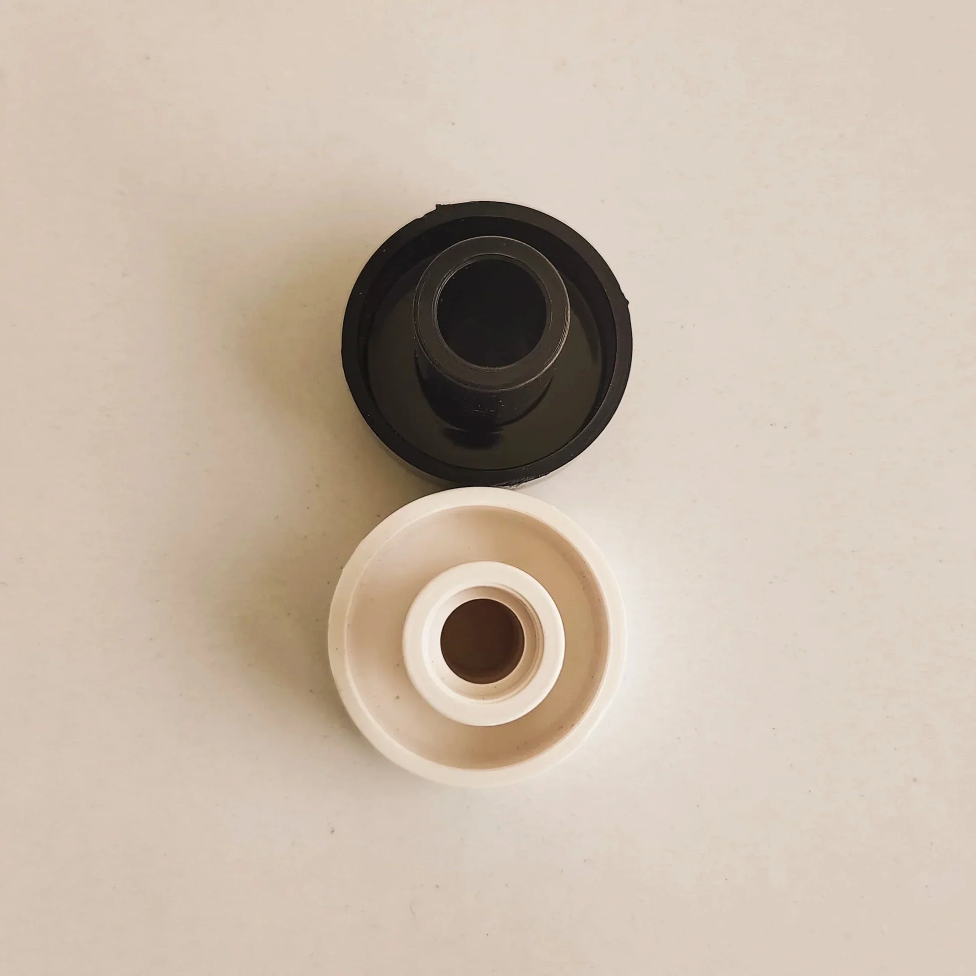 Tester Perfume Bottles - 5ml/.18oz Round Glass Black - Wholesale - Packamor